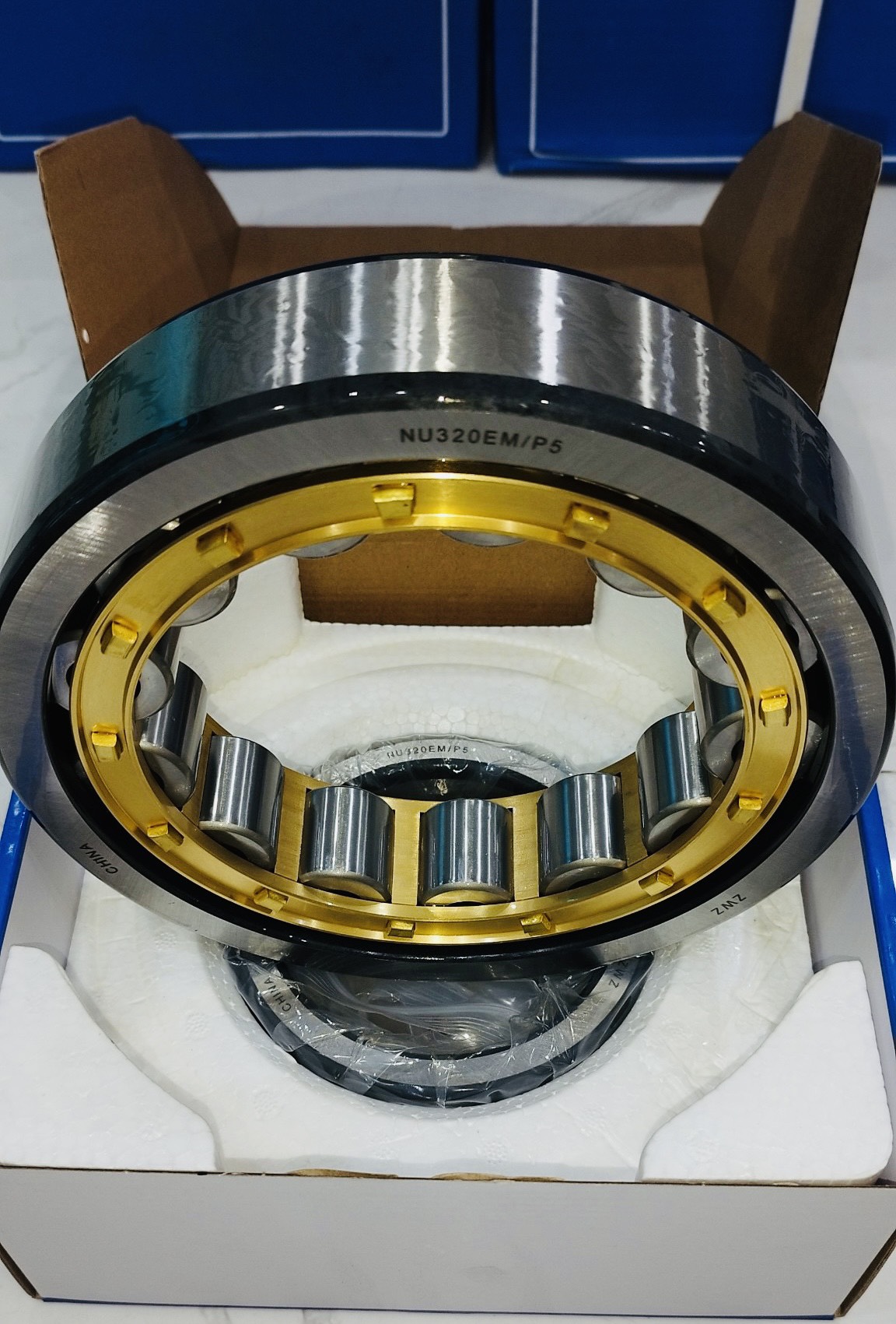 vong-bi-lap-cho-dong-co-goi-quat