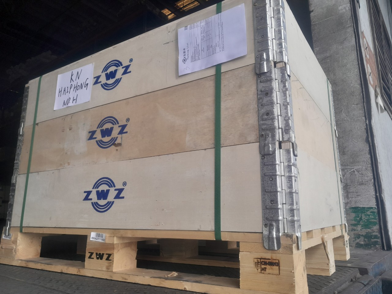 vong-bi-zwz-ve-cuoi-nam-